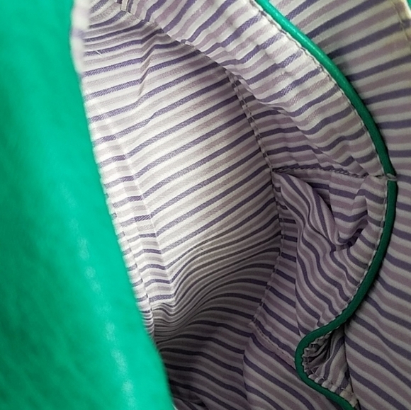 URBAN EXPRESSIONS CERTIFIED VEGAN COLOR BLOCK BAG - Picture 7 of 8